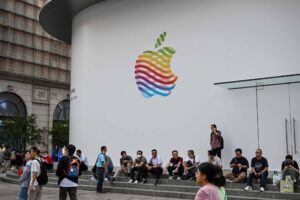 China Bans iPhones for Government Officials: What It Means for Apple